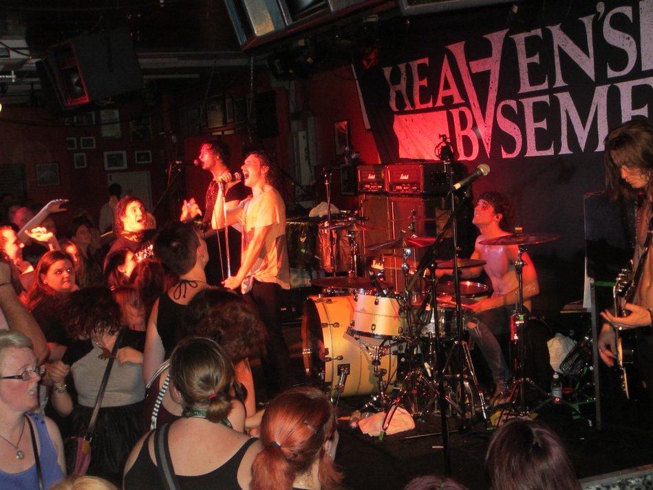 heavens_basement_skarlett_riot_2013-07-18 22-34-44